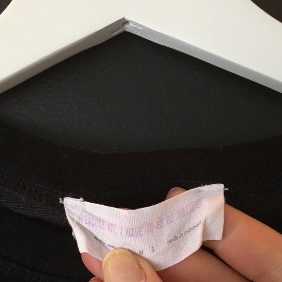 Black Crop Top - Picture 3 of 4